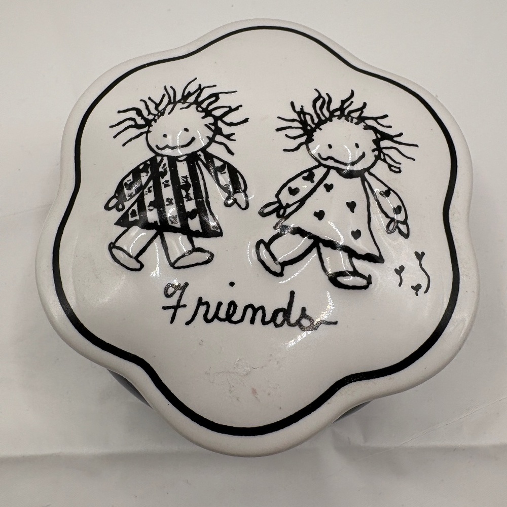 Hugging Friends Children Of the Inner Light Trinket Box Enesco #61977